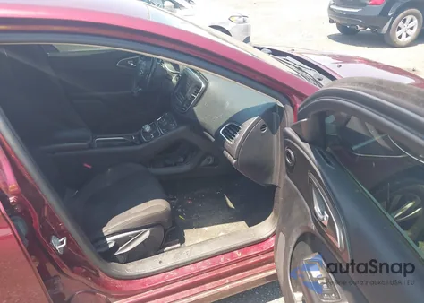 2015 Chrysler 200 Limited z USA, uszkodzony, nr VIN 1C3CCCABXFN663243